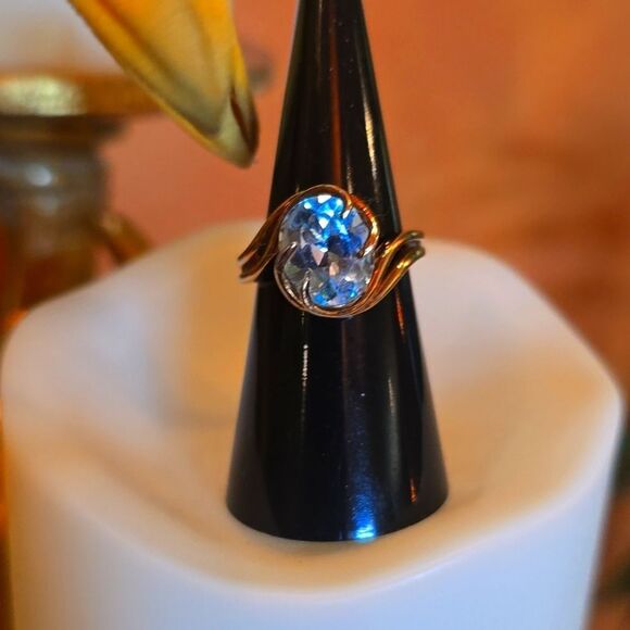 DK Rhodium Ring,Sterling Silver, Gold Plated, Stamped 925 DK, Size 7. - Picture 7 of 10